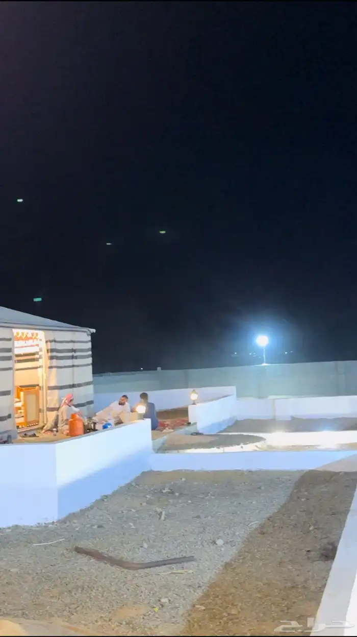 اسطبل خيل للايجار غرف 700 0