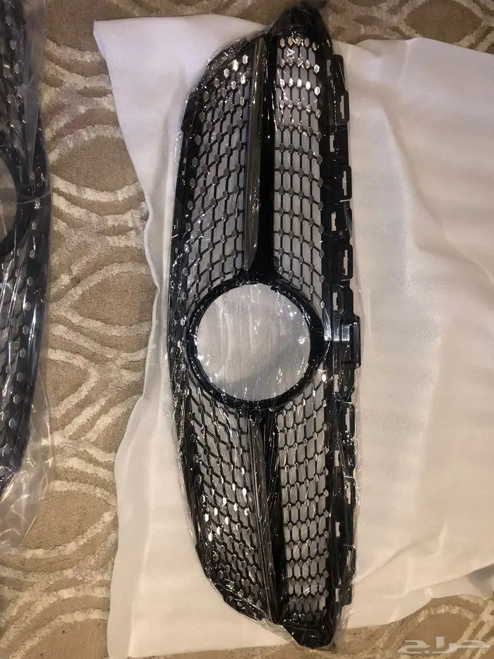 قطع غيار واكسسوارات مرسيدس 2