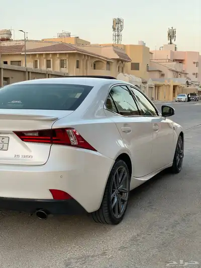 للبيع لكزس is350 15