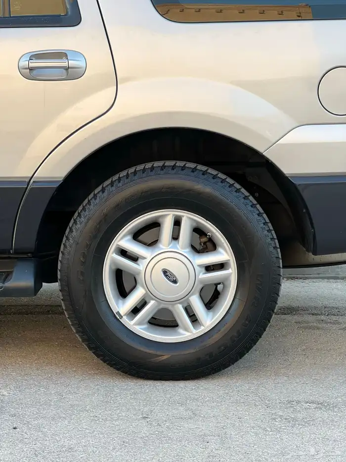 (( مباع))اكسبدشن 2006 مخزن ممشى 98 الف 5