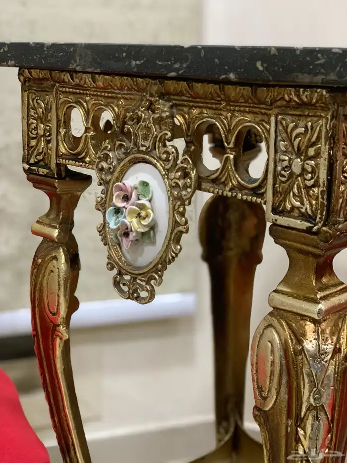 كراسي مع طاولة انتيكه 4