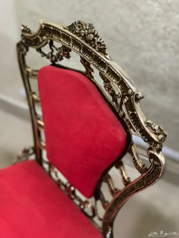 كراسي مع طاولة انتيكه 8