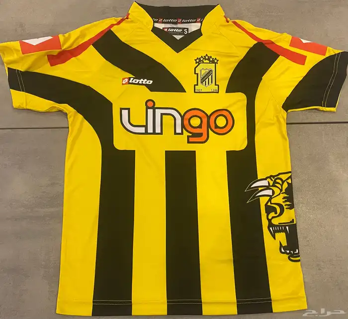 التيشيرتات الكلاسيكية لأندية الوحدة و الاتحاد 7