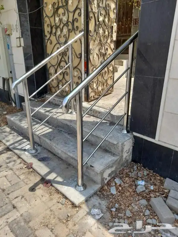 ساندوتش بانل اسمنت بورد مضلات اعمال حديد 36