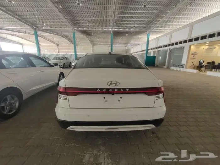 عرض خاص هيونداى اكسنت 2025 فليت 5