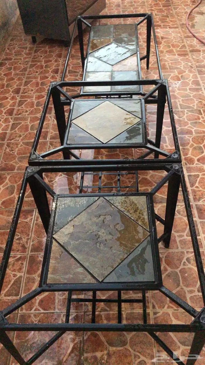 طاولات خارجية 1