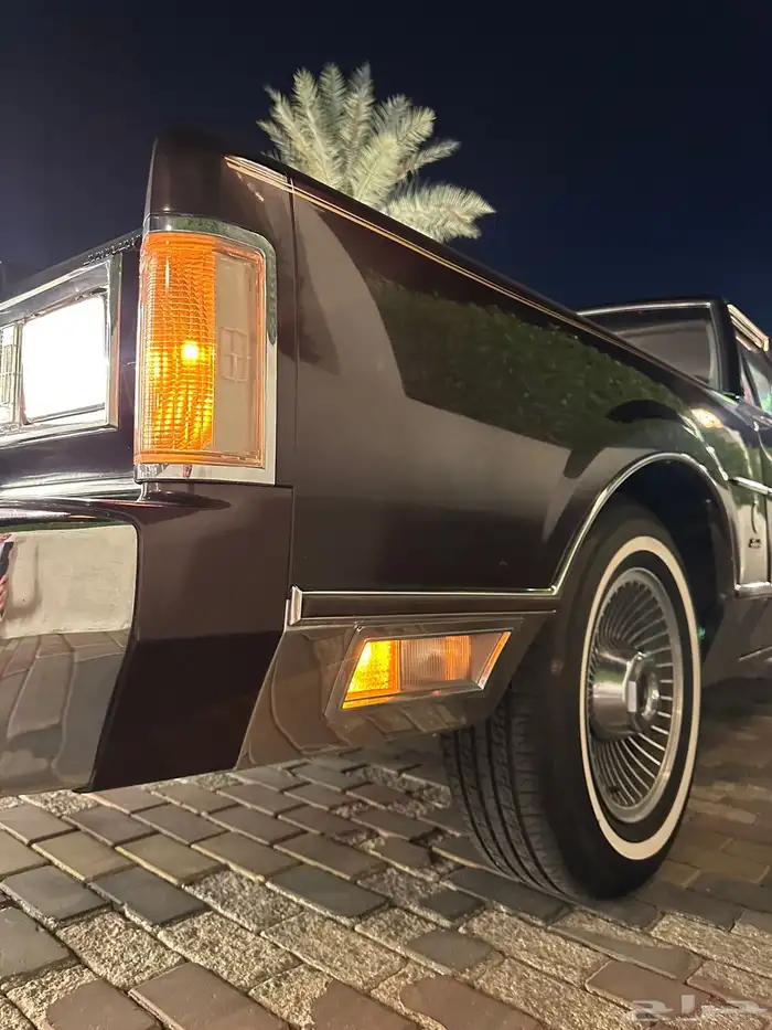 لينكون تاون كار كلاسيك 1988 1