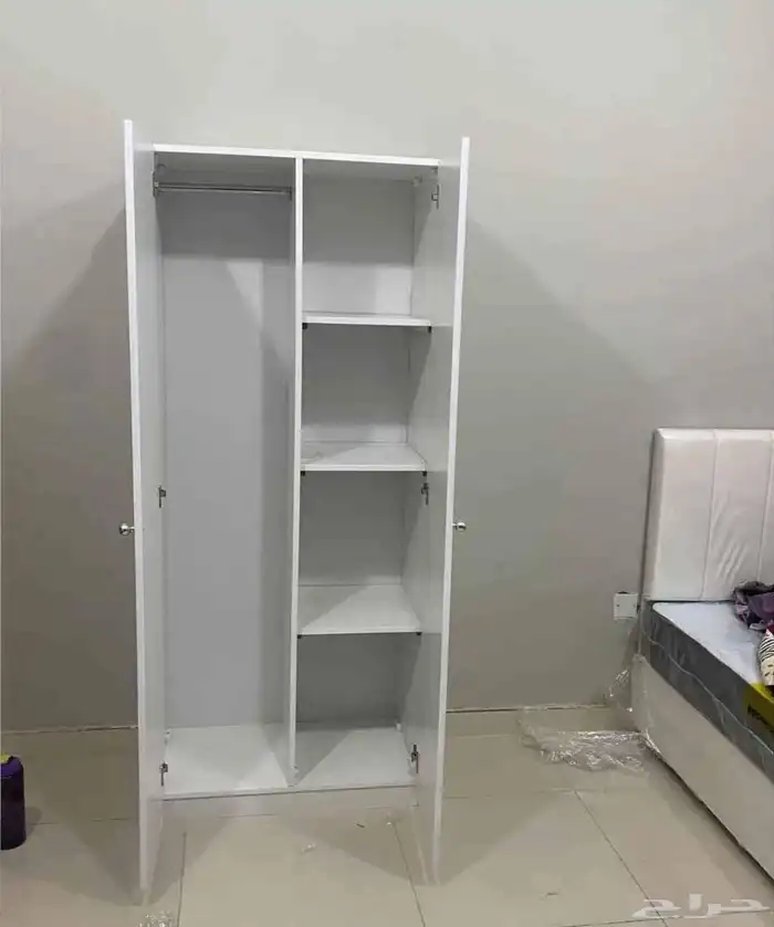 دولاب درفتين و سرير نفر ونص و نفرين في 1