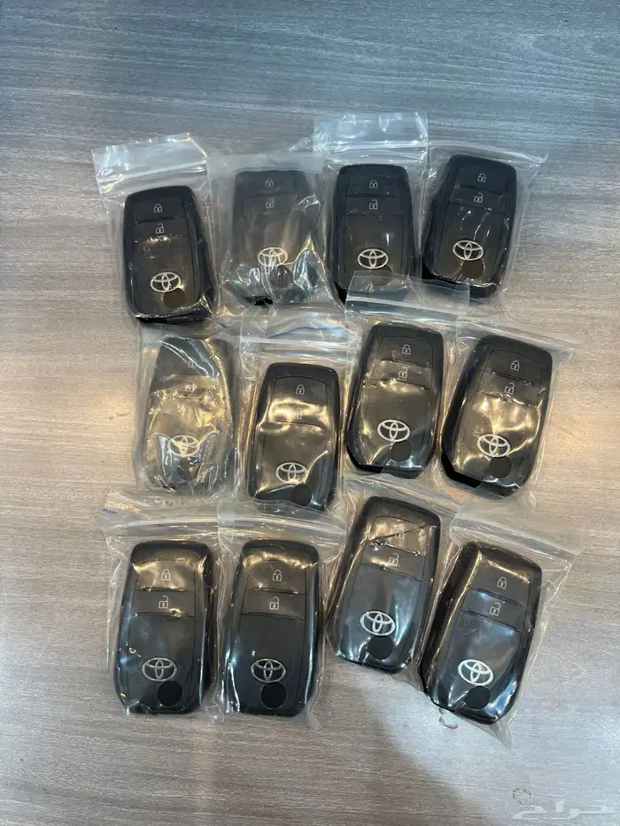 ريموت لاندكروزر وكاله 2022 الا 2025 كروم مع البرمجه 7