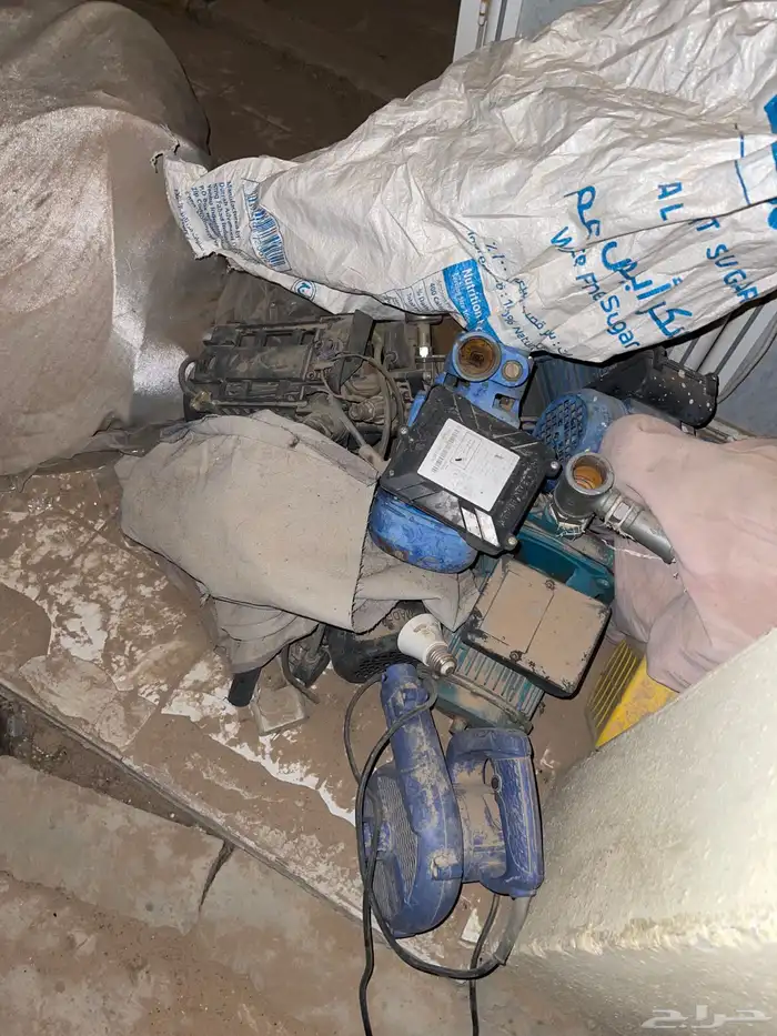 ابواب حديد للبيع ودينمو نظيفه اخت الجديده 1