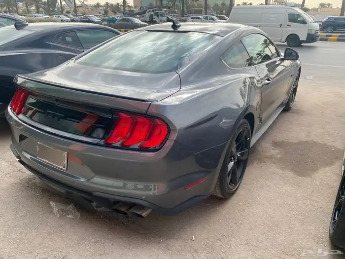 موستنج GT 8v 5.0 للايجار ( يومين والثالث مجانا) 2