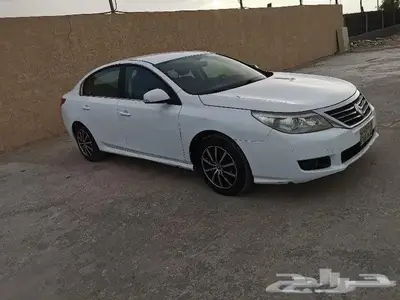 للبيع رينو سافران 4 سلندر موديل 2012 2