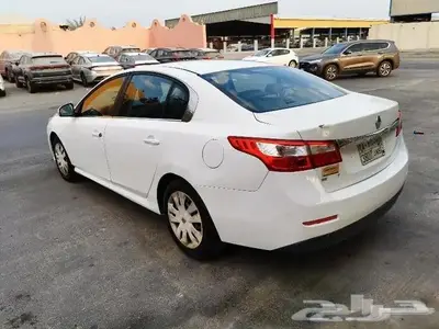للبيع رينو سافران 4 سلندر موديل 2012 1