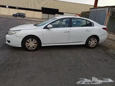 للبيع رينو سافران 4 سلندر موديل 2012 0