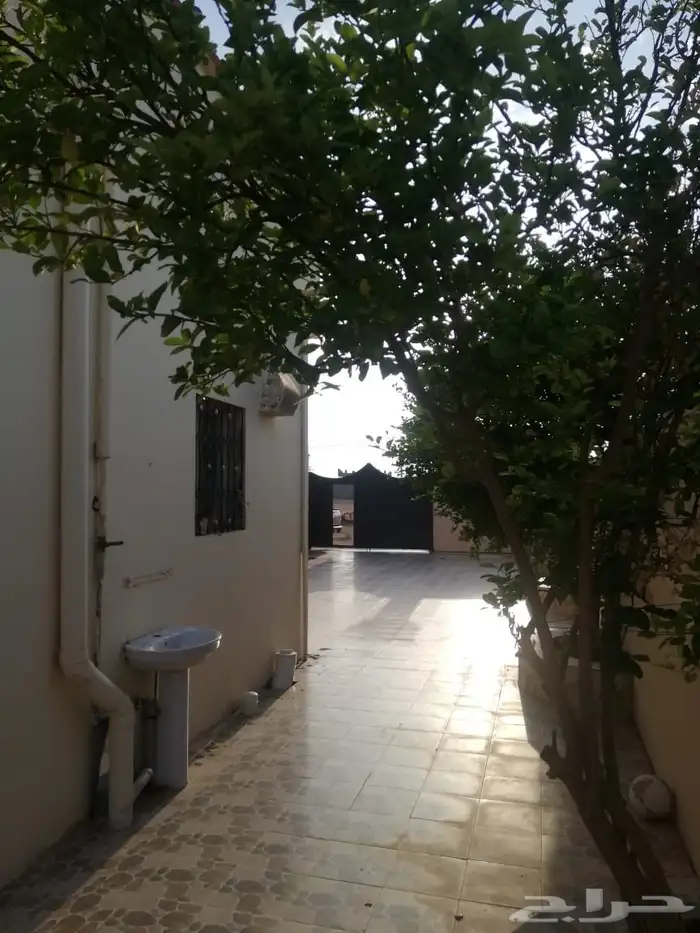 استراحه للبيع 37