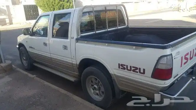 ايسوزو 2002 دبل - مجهز للرحلات 11