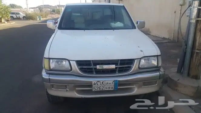 ايسوزو 2002 دبل - مجهز للرحلات 3