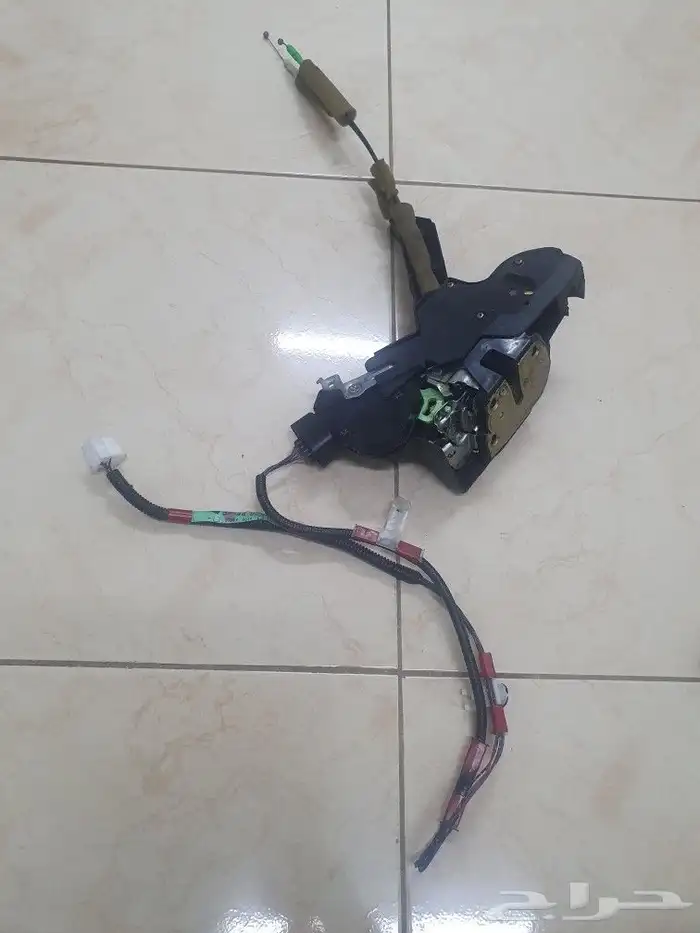 قطع غيار تويوتا لكزس هيونداي 8