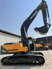 بكلين للإيجار جميع انواع الحفر وتسويت الأراضي والجبال 0