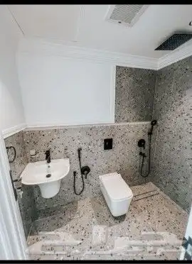 كهربائي وسباك منازل 1
