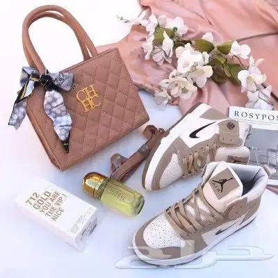 اجمل ما تعشقه النساء هدايا مميزه بالوان جميله 0
