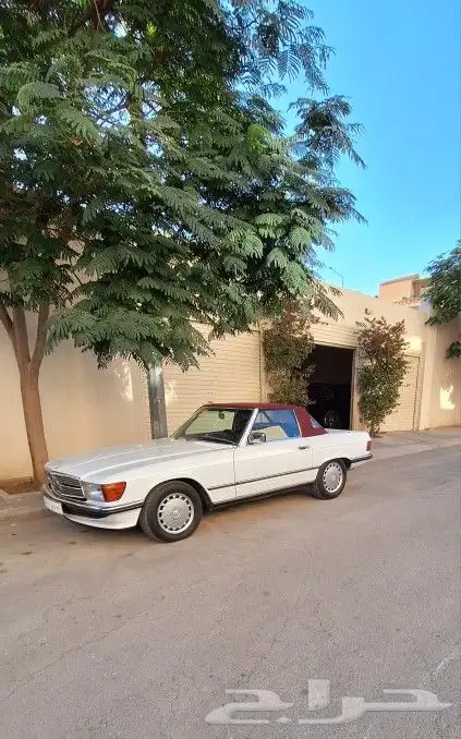 للبيع مرسيدس كوبية كشف 560sl R107 mercedes 0