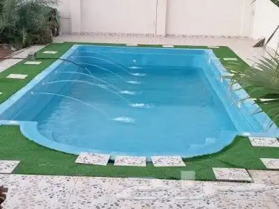 فني مسابح بالمدينة المنورة 0