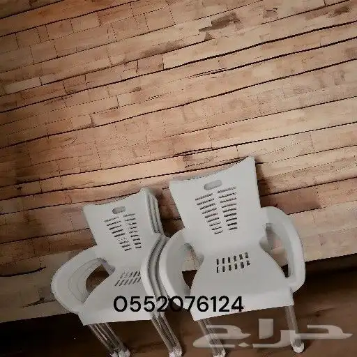 كراسي بلاستيك 3