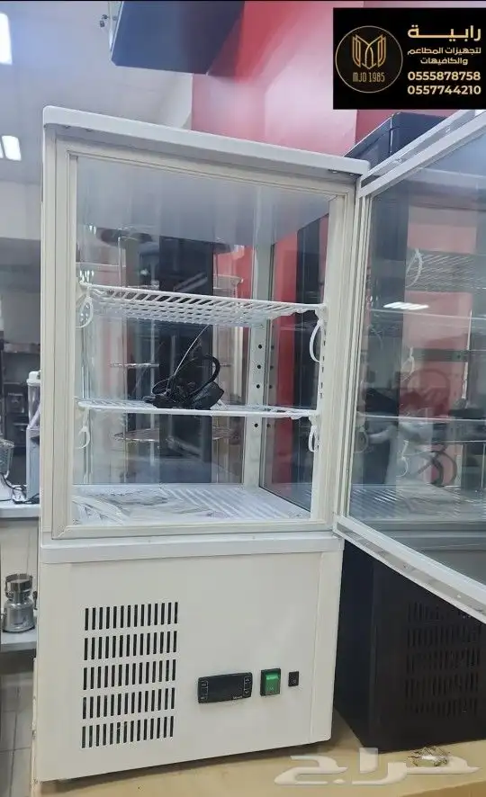 ثلاجة عرض مشروبات فوق الطاولة 2