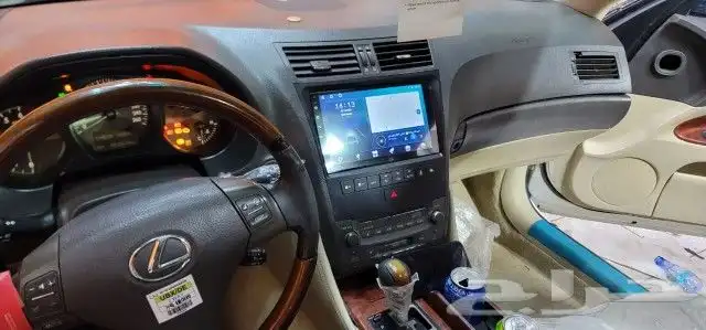 شاشه LEXUS GS. 1