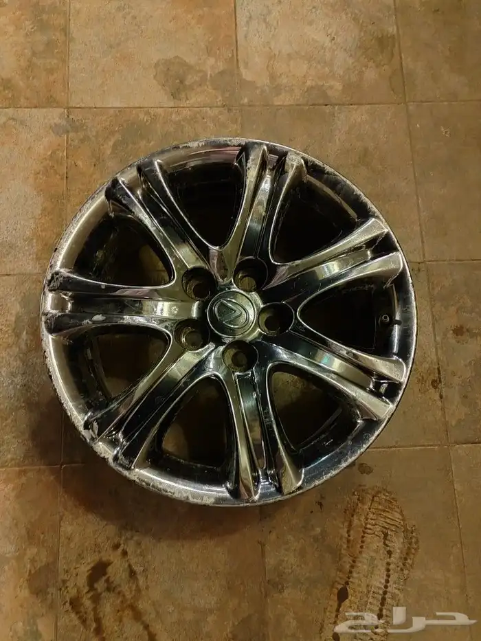 جنوط لكزس Is 0