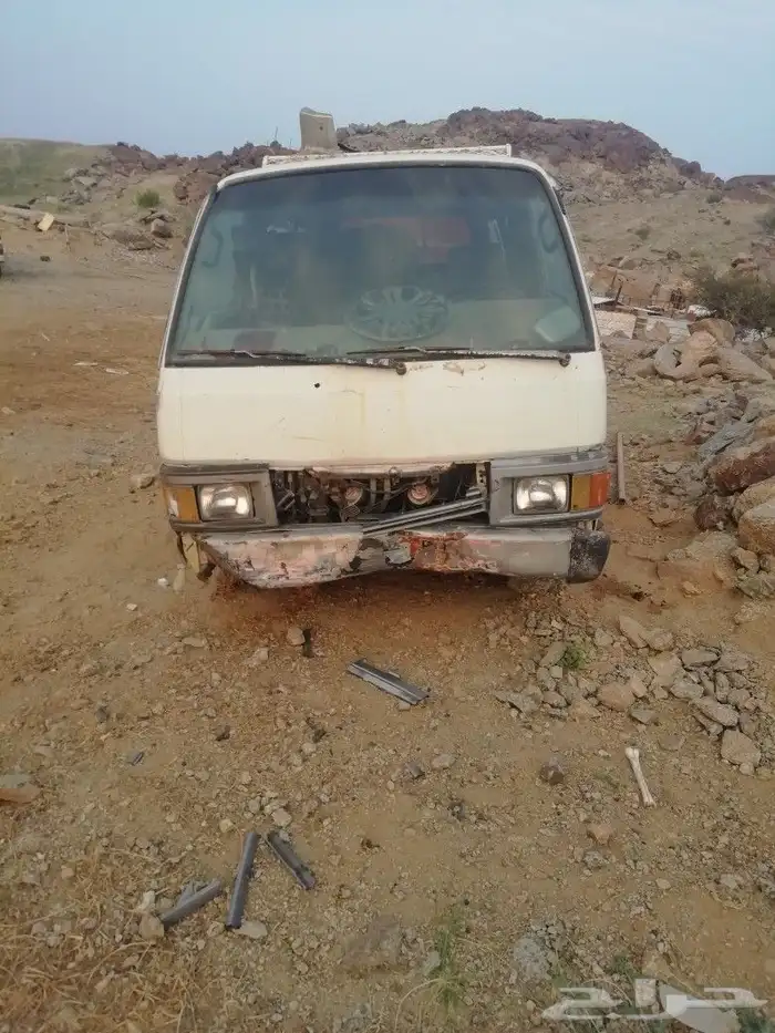 ميكروباص نيسان تشليح مديل 91 1