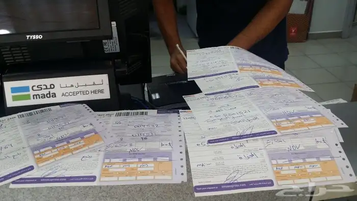 زيت زيتون فلسطيني معصور على البارد جديد الموسم لكل المناطق 7