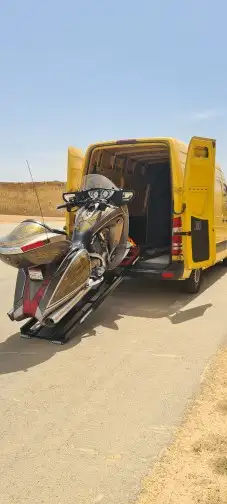 سطحه فان لنقل الدراجات النارية 7
