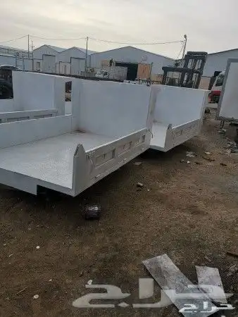اسيوزو صندوق قلاب 3 طن للبيع 1