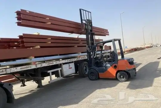 رافعه شوكيه للإيجار يومي شهري تنزلي حاويات تحميل تريلات 6
