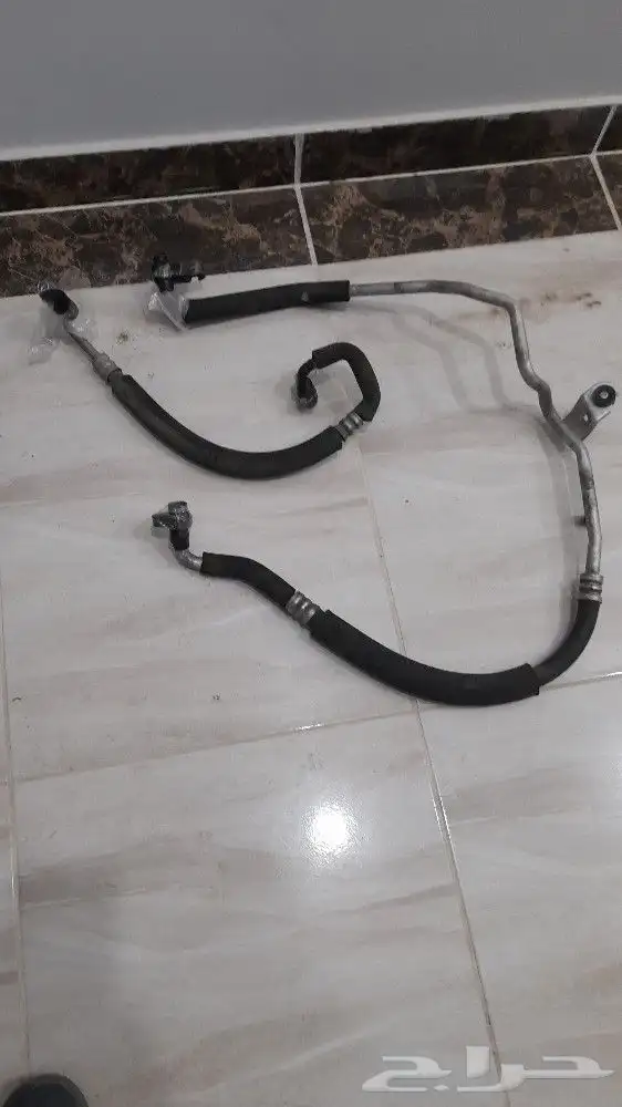 بوابه وحساس صني مديل 2010 خلفي يمين فيه كسر في اسطب الريوس 4