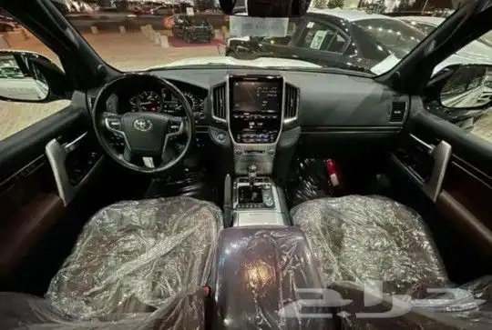 ترهيم داخلي لند كروزر من 2008 ل 2021 24