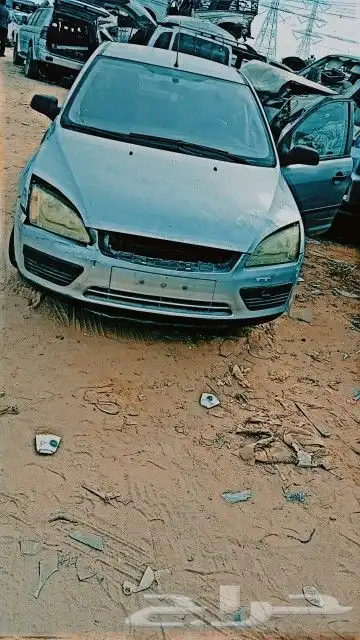 يوجد قطع غيار فورد فوكس 3
