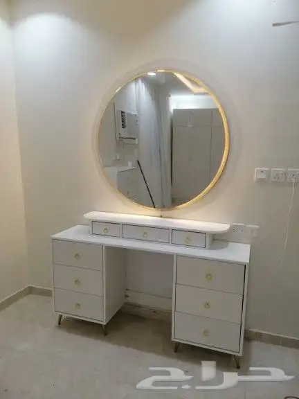 نجار تركيب دواليب ومكاتب وكراسي 2
