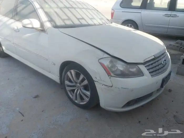 انفنتي M35 2008 تشليح قطع غيار فقط 1