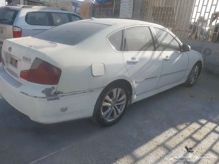 انفنتي M35 2008 تشليح قطع غيار فقط 6