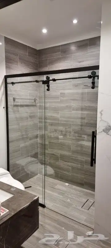 زجاج سكريت ابها والخميس 4