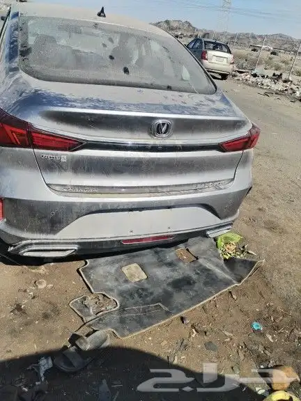 يوجد قطع غيار فقط السيارات تشليح الحمدانية الجديد 2