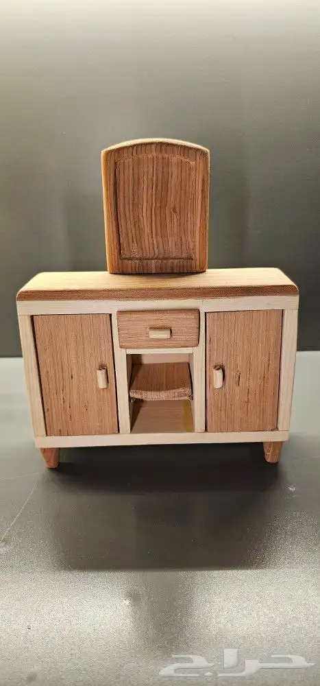 مجسم ماكيت غرفه سفره خشبيه 1