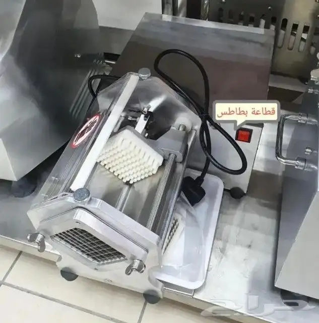 يوجد لدينا قطاعة بطاطس كهربائيه بأسعار مناسبة نبيع الجديد فق 0