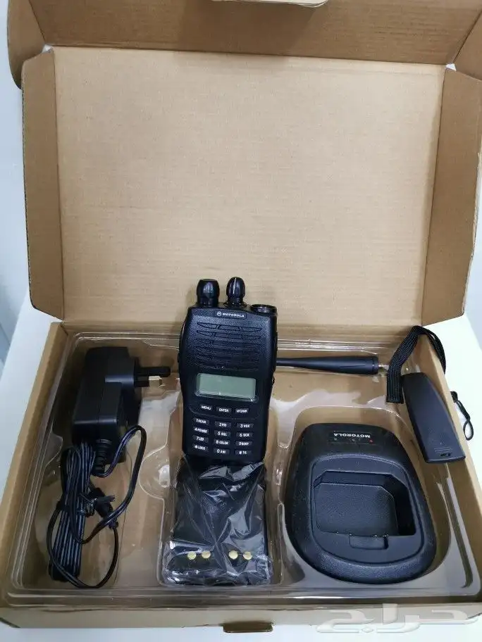 اجهزة ارسال 350ريال ووكي توكي لاسلكيه اتصال wilke talkie 4