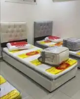 كراسي نوم حديد كراسي خشب مراتب مطارح بطانيات مخدات 13