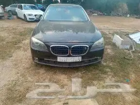 بي ام دبليو حجم 750 موديل 2011 5