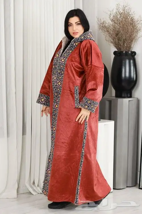 فروات شتوي نسائي ملكي 0